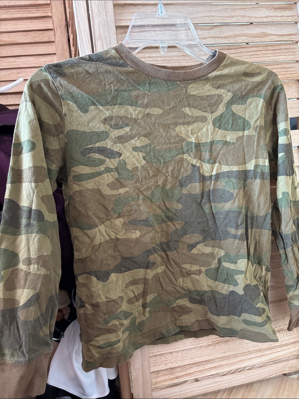 Kids' Camo Long-Sleeve Shirt Medium